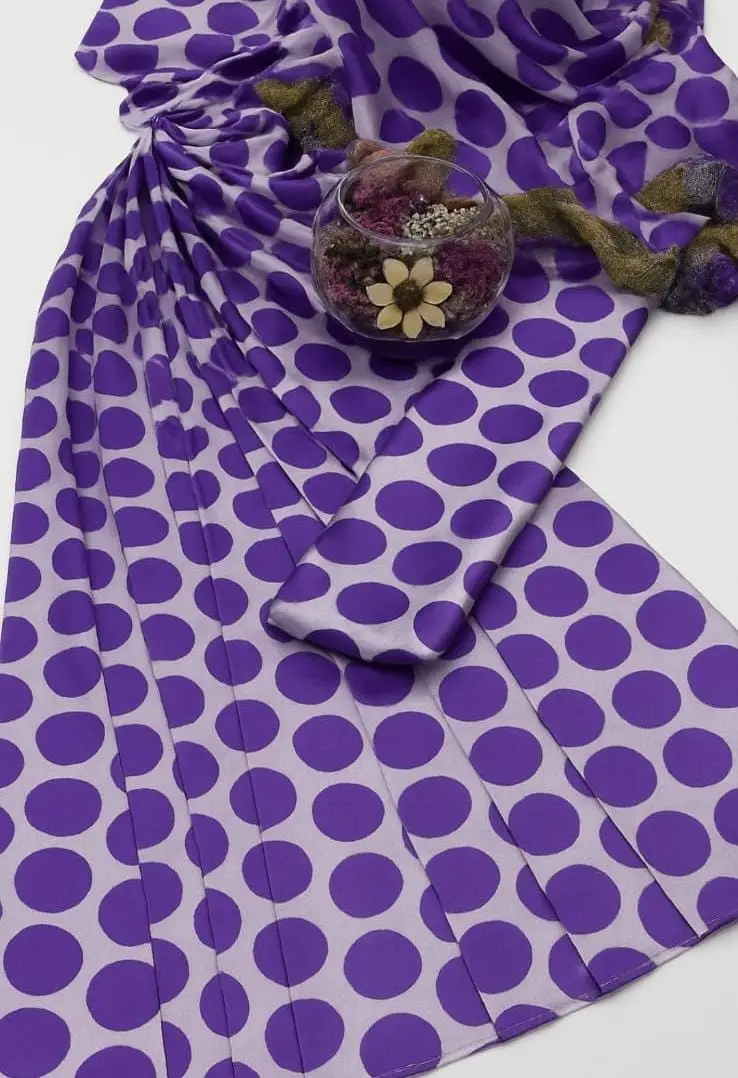 3 Pcs Women's Unstitched Printed Suit