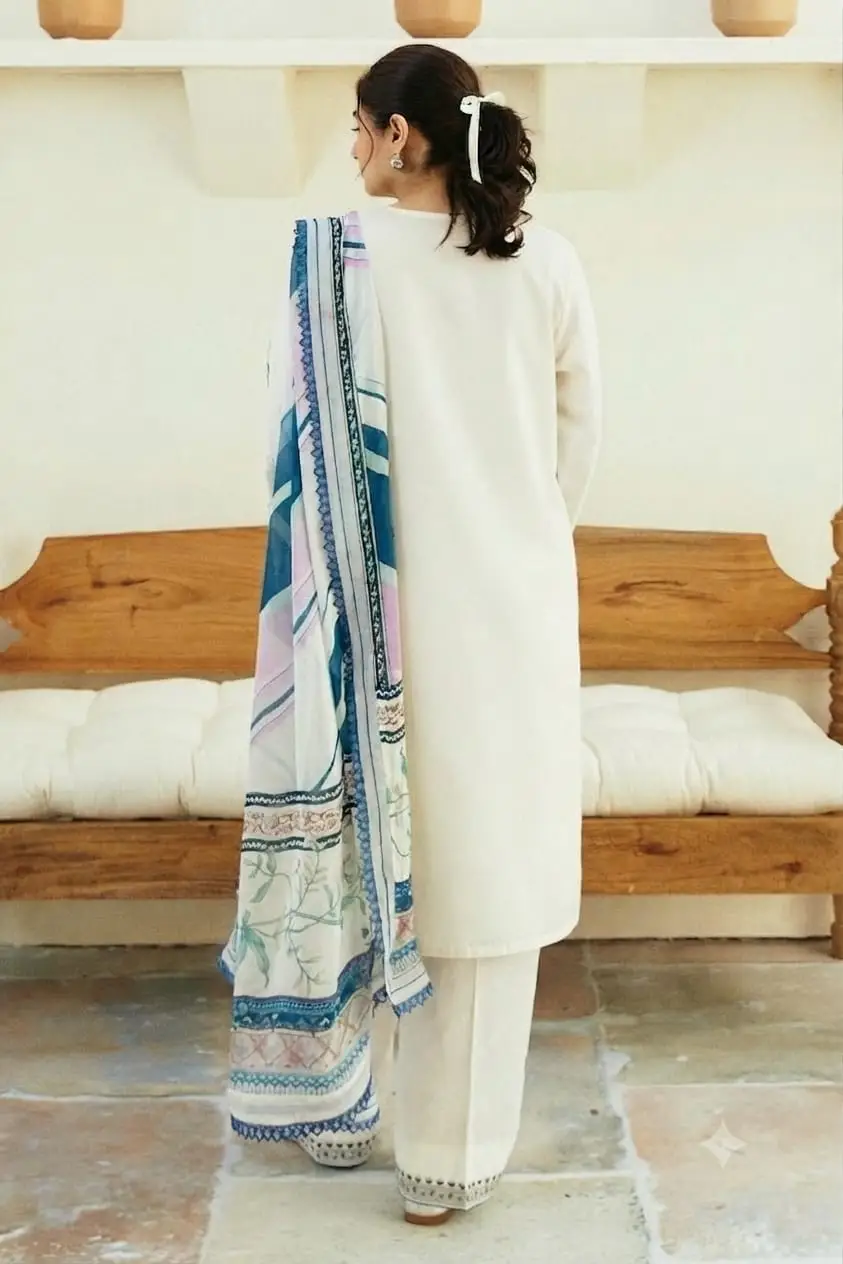 3 Pcs Women's Unstitched Embroidered Suit