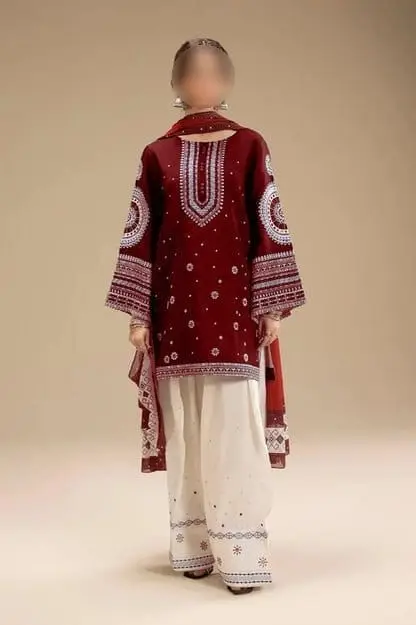 3 Pcs Women's Unstitched Embroidered Suit
