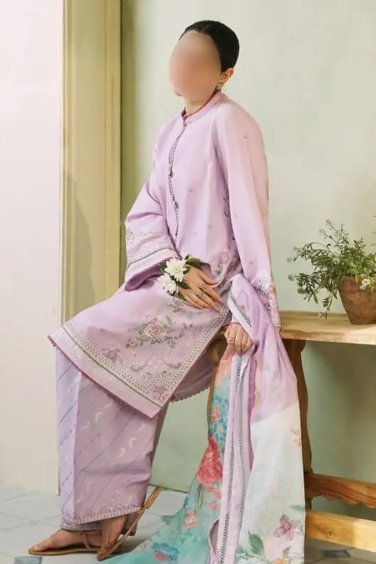 3 Pcs Women's Unstitched Embroidered Suit