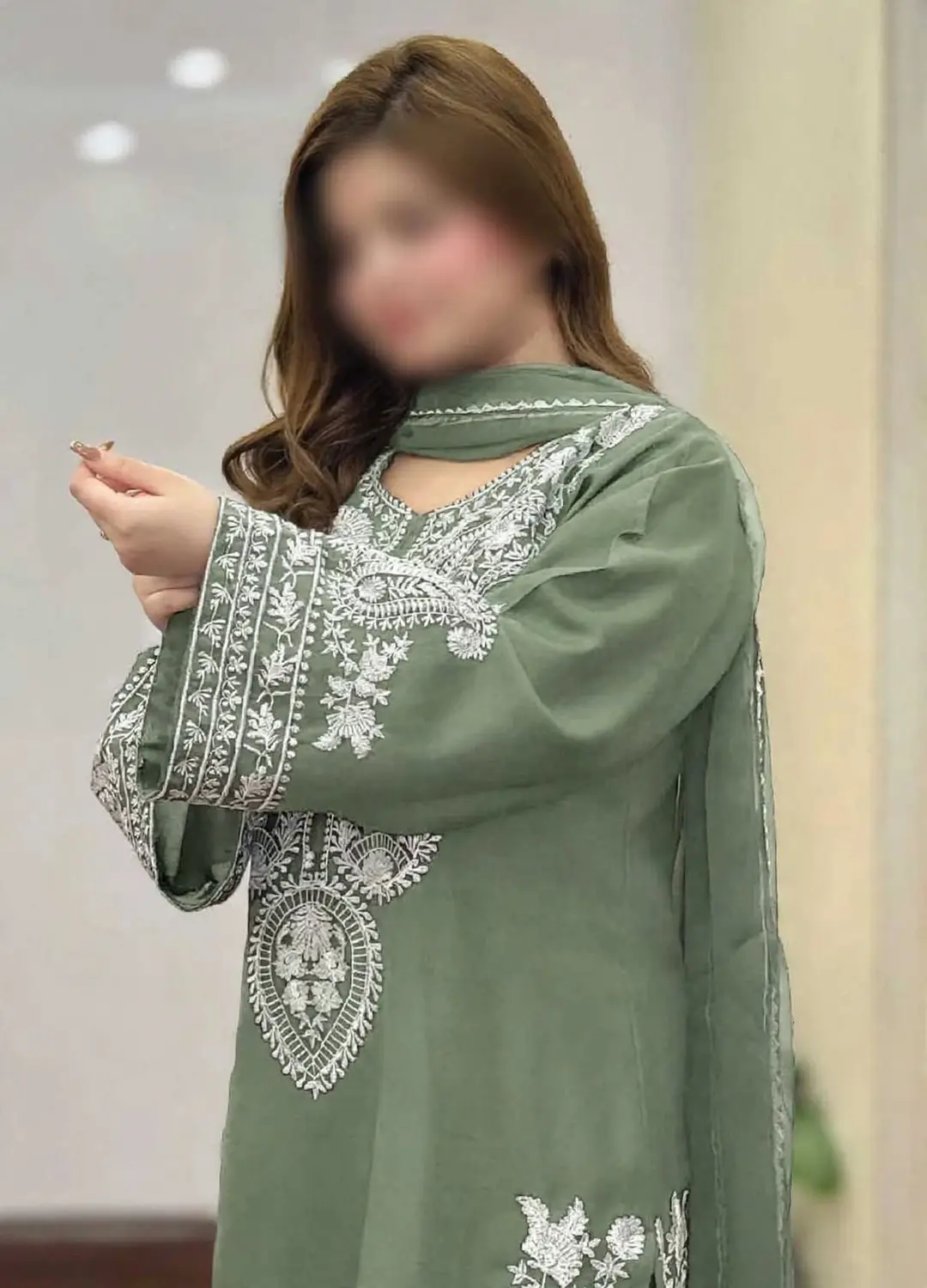 3 Pcs Women's Unstitched Embroidered Suit