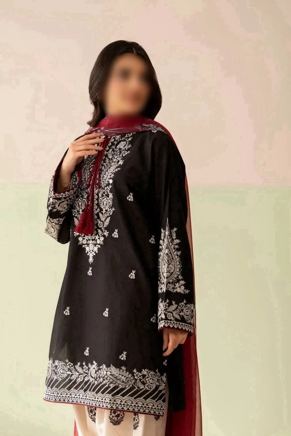 3 Pcs Women's Unstitched Embroidered Suit