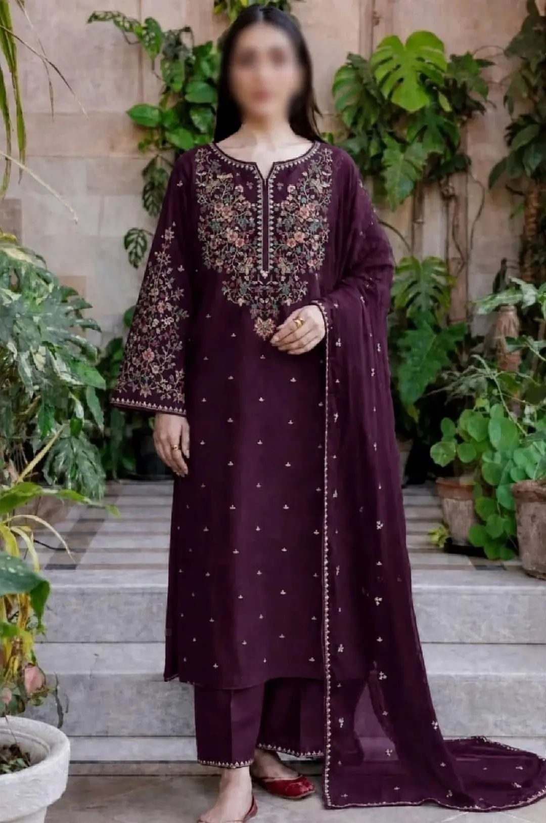 3 Pcs Women's Unstitched Embroidered Suit