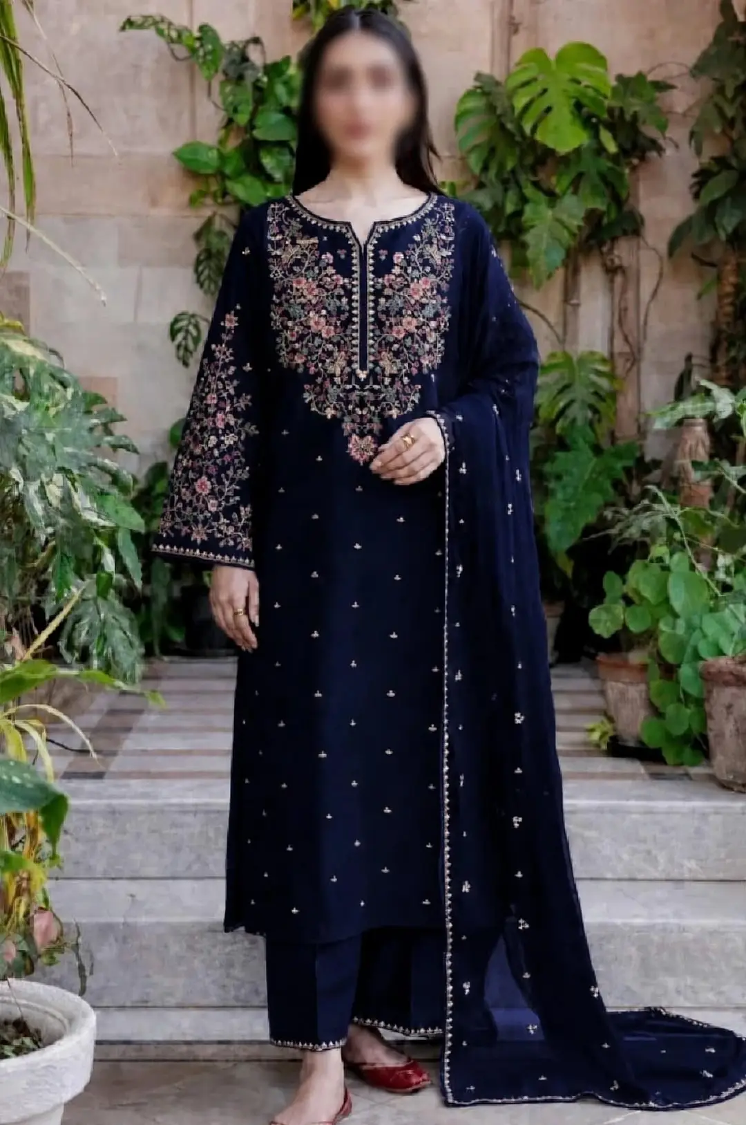 3 Pcs Women's Unstitched Embroidered Suit