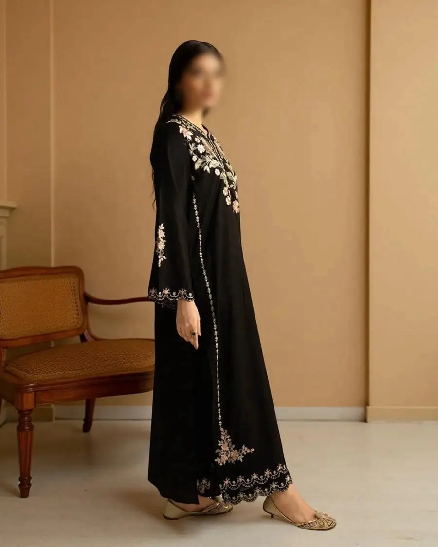 2 Pcs Women's Unstitched Embroidered Suit