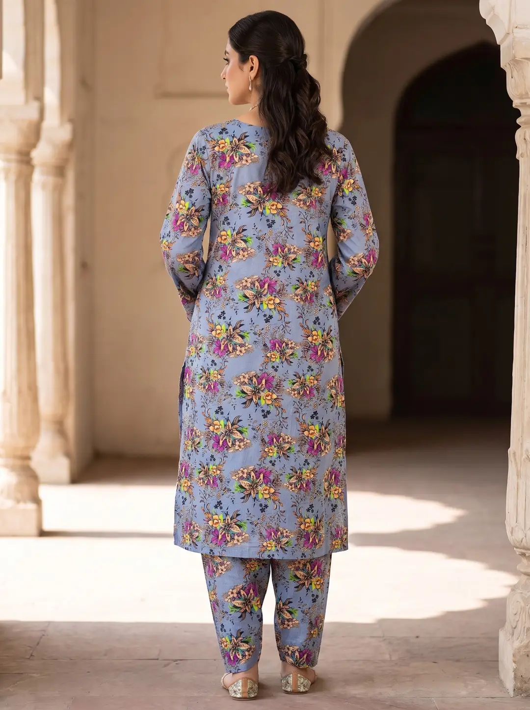 2 Pcs Women's Unstitched Printed Suit