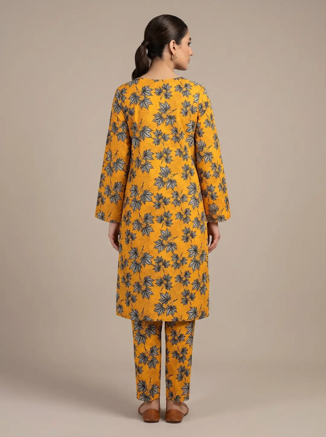 2 Pcs Women's Unstitched Printed Suit