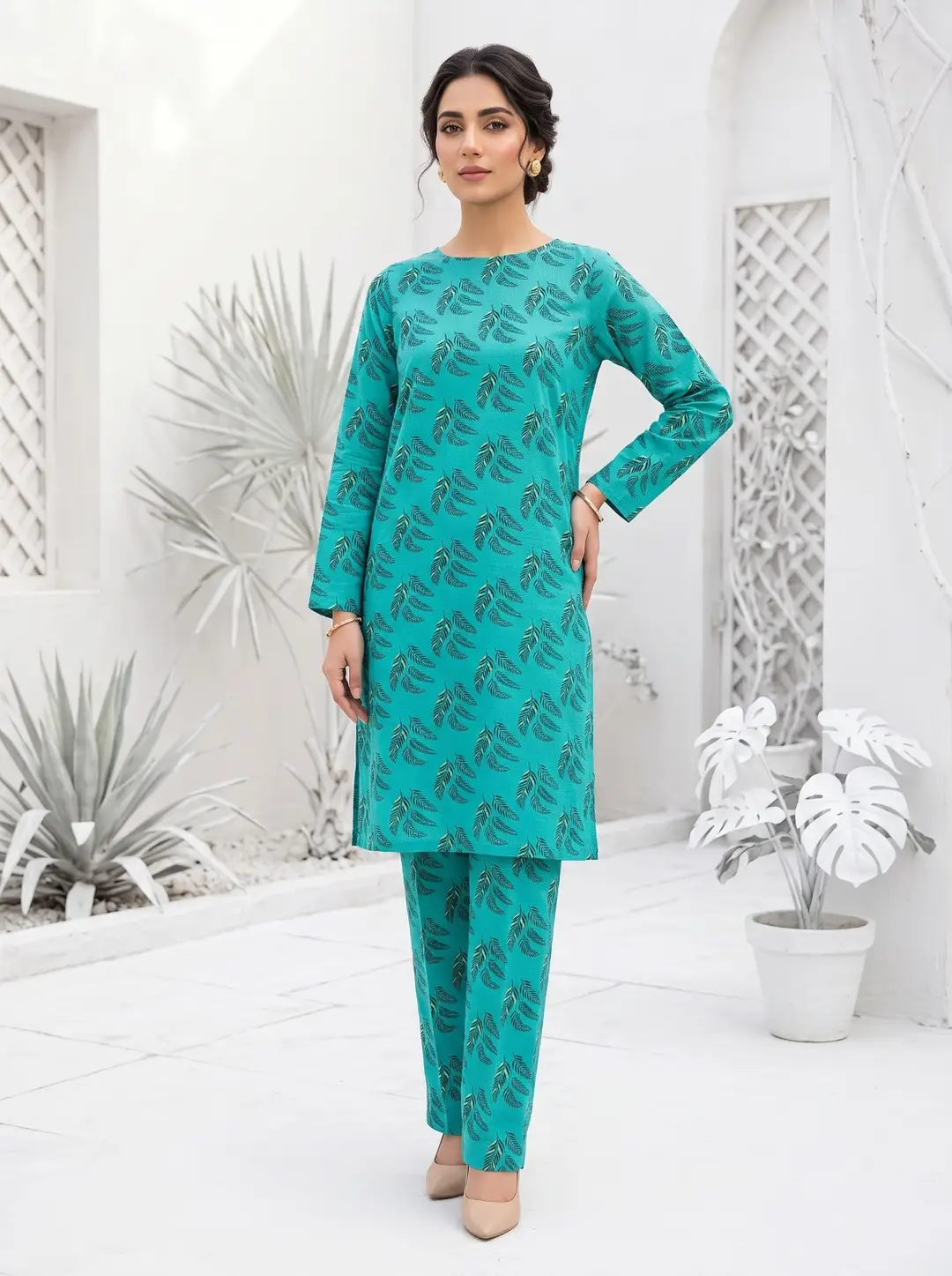 2 Pcs Women's Unstitched Printed Suit