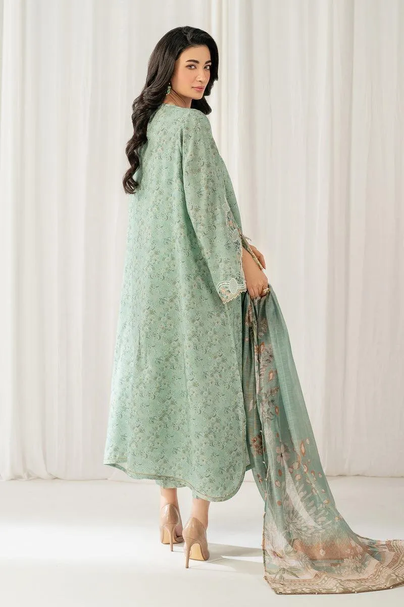 Pakistani Green Embroidered Kurta Set with Shawl