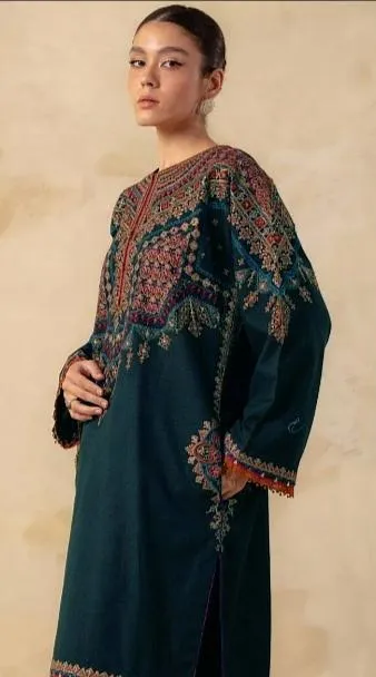 Pakistani Embroidered Kurta Set Navy Blue