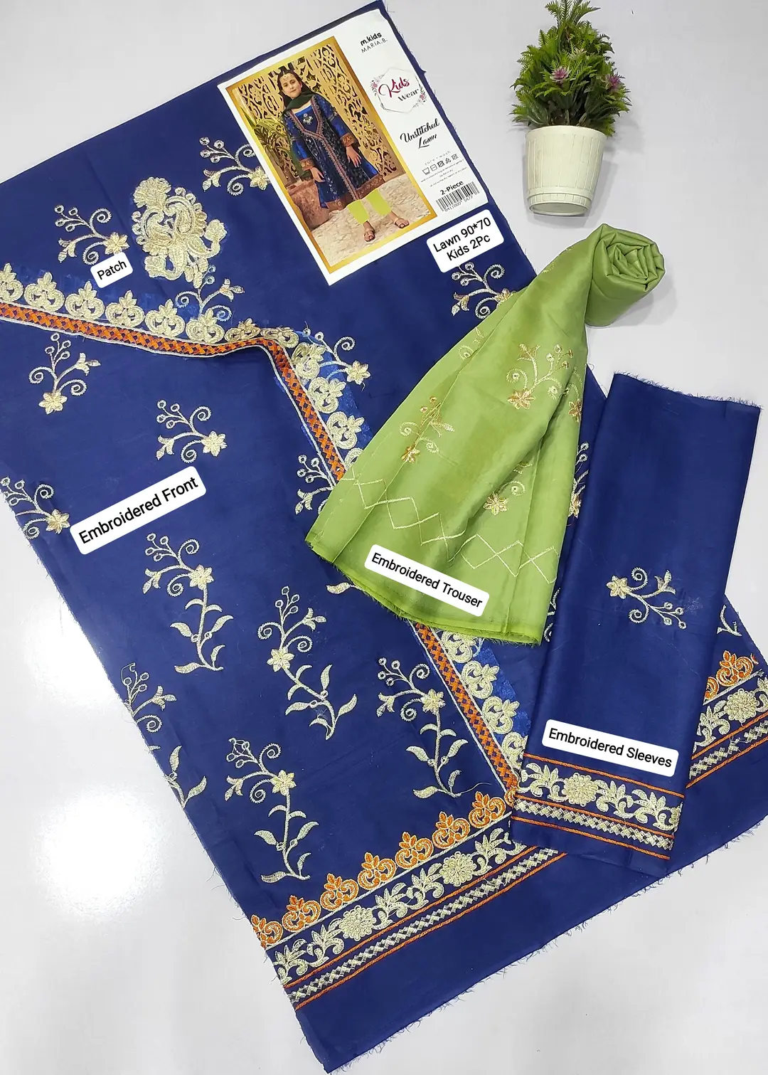 2 Pcs Girl's Lawn Embroidered Unstitched Suit