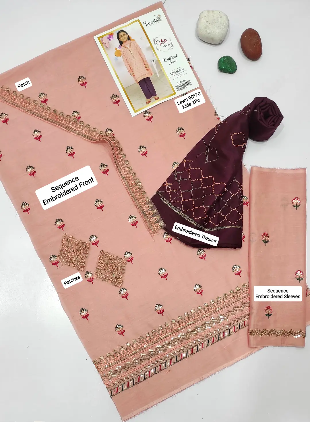 2 Pcs Girl's Lawn Embroidered Unstitched Suit