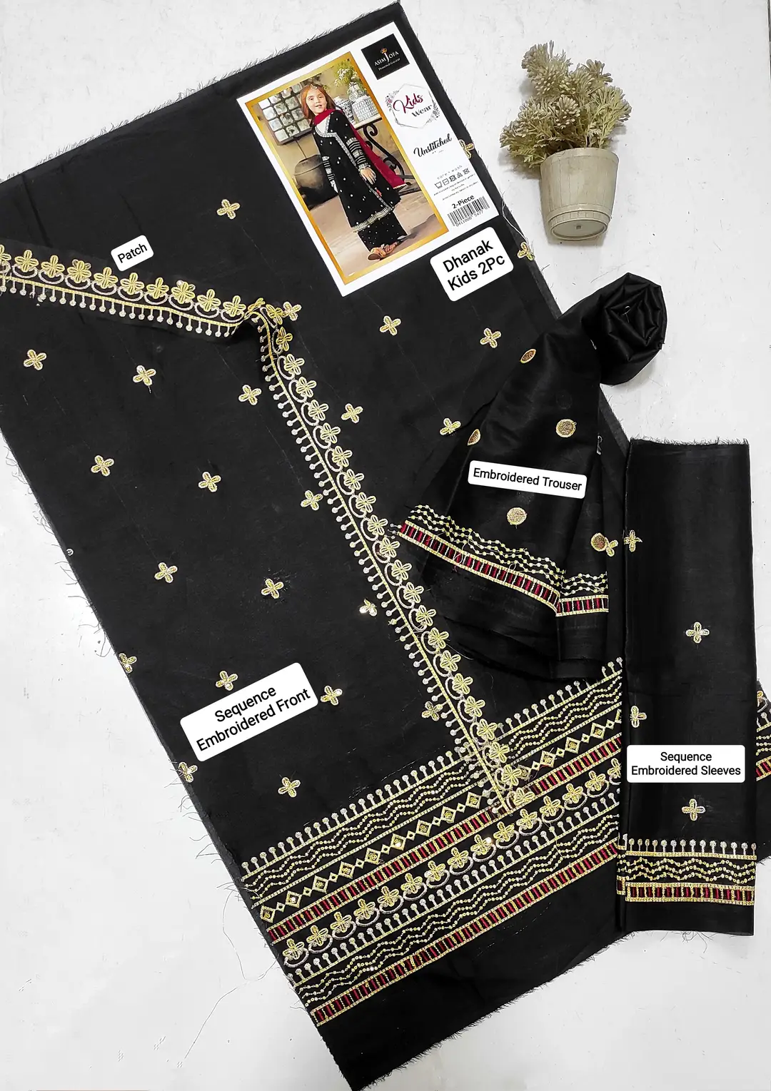 2 Pcs Girl's Dhanak Embroidered Unstitched Suit