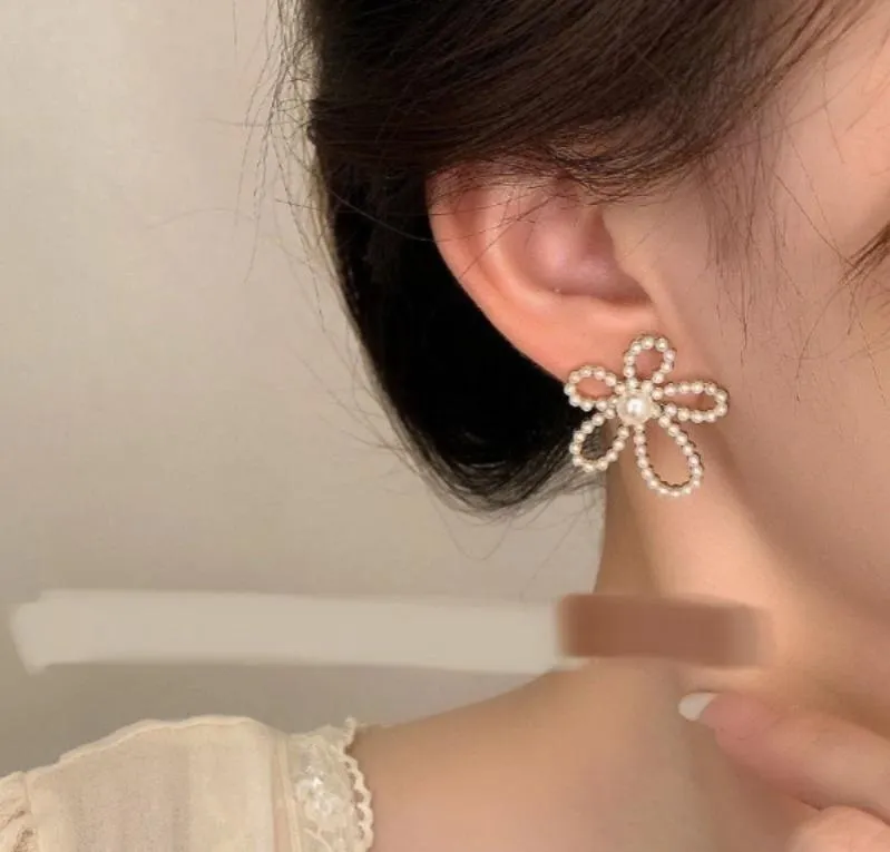Silver Plated Flower Earrings for Women — Buy Online in Pakistan | Cash on Delivery
