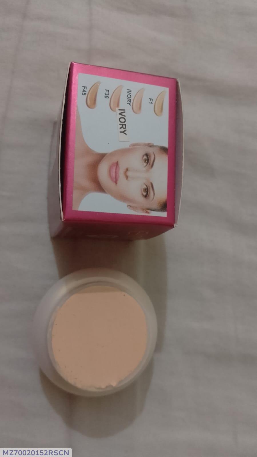 Cream Foundation High Coverage All Day Wear