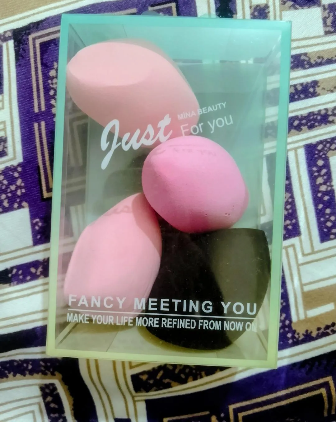 4 Pcs Multicolor Heart-Shaped Beauty Blenders for Makeup Application