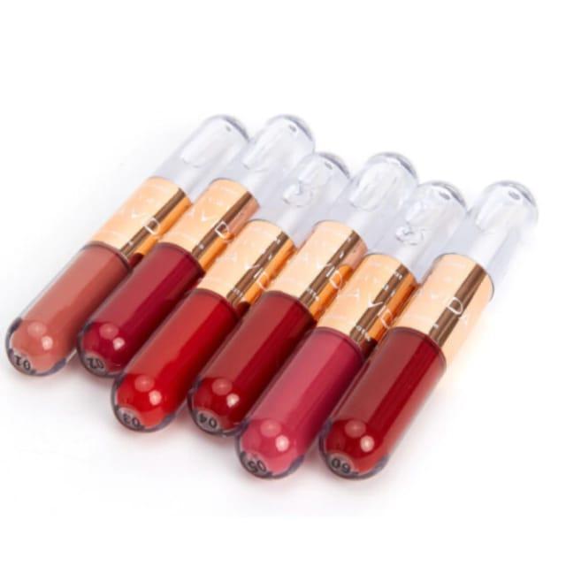 2-in-1 Lip Gloss & Oil Glossy Lip Color
