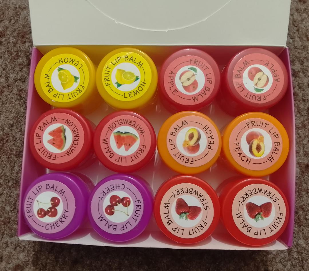 Moisturizing Flavored Lip Balm - 5 Shades Pink Peach Red Purple Yellow