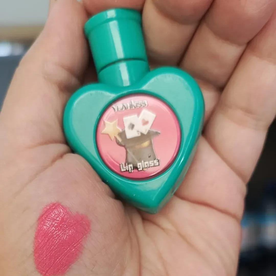 Heart Shaped Lip Gloss for Girls - Bold Color Lasting