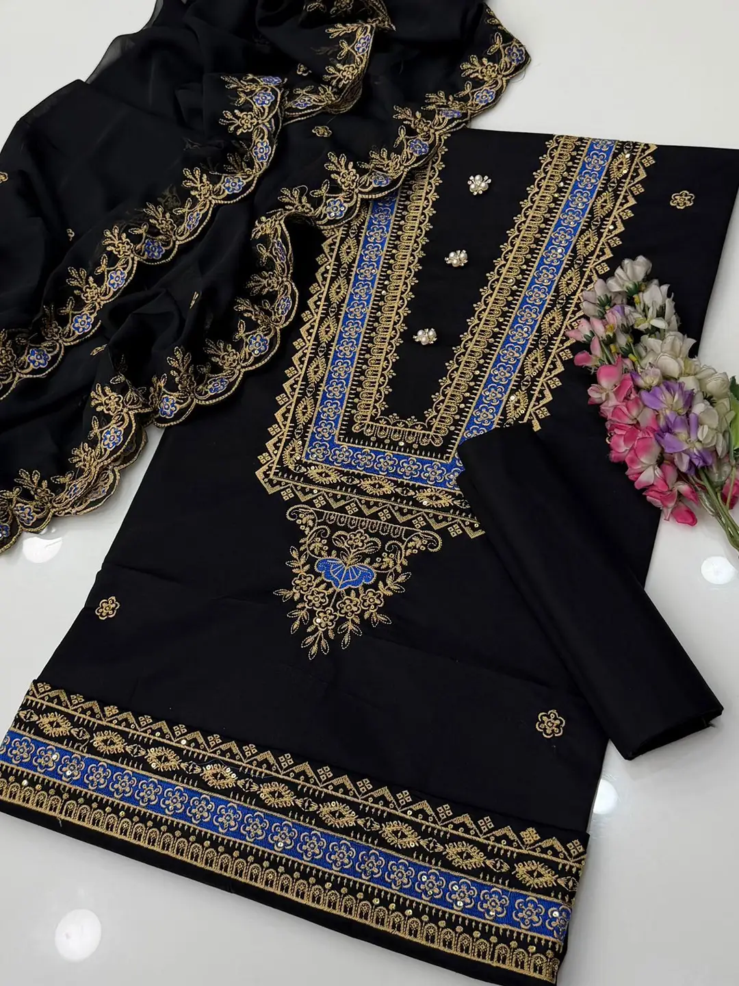 3 Pcs Women's Unstitched Embroidered Suit