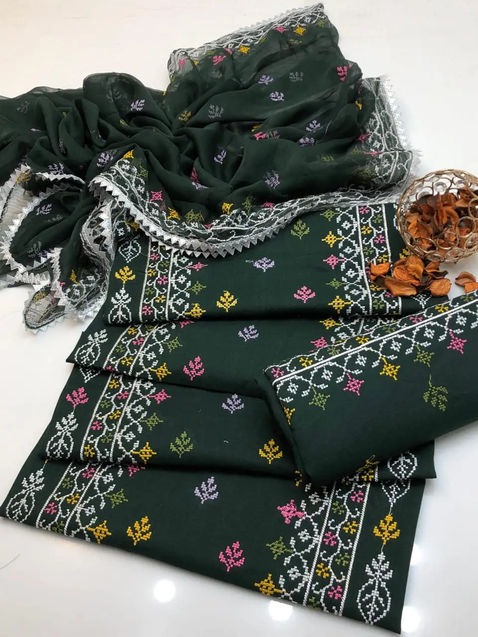 3 Pcs Women's Unstitched Embroidered Suit