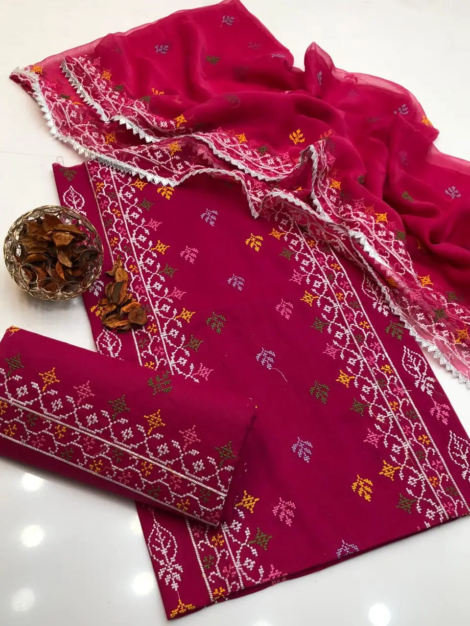 3 Pcs Women's Unstitched Embroidered Suit