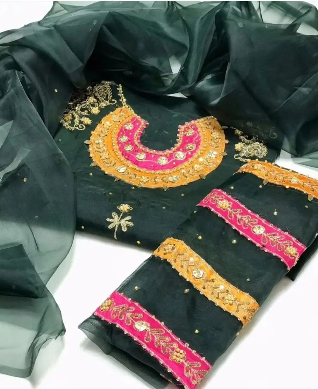 3 Pcs Women's Unstitched Embroidered Suit