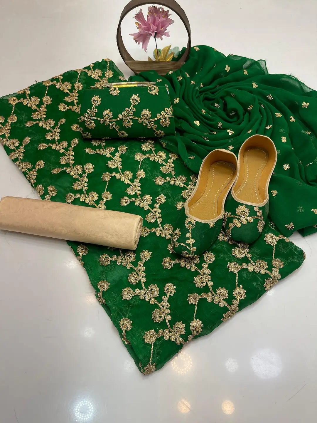 3 Pcs Women's Unstitched Embroidered Suit