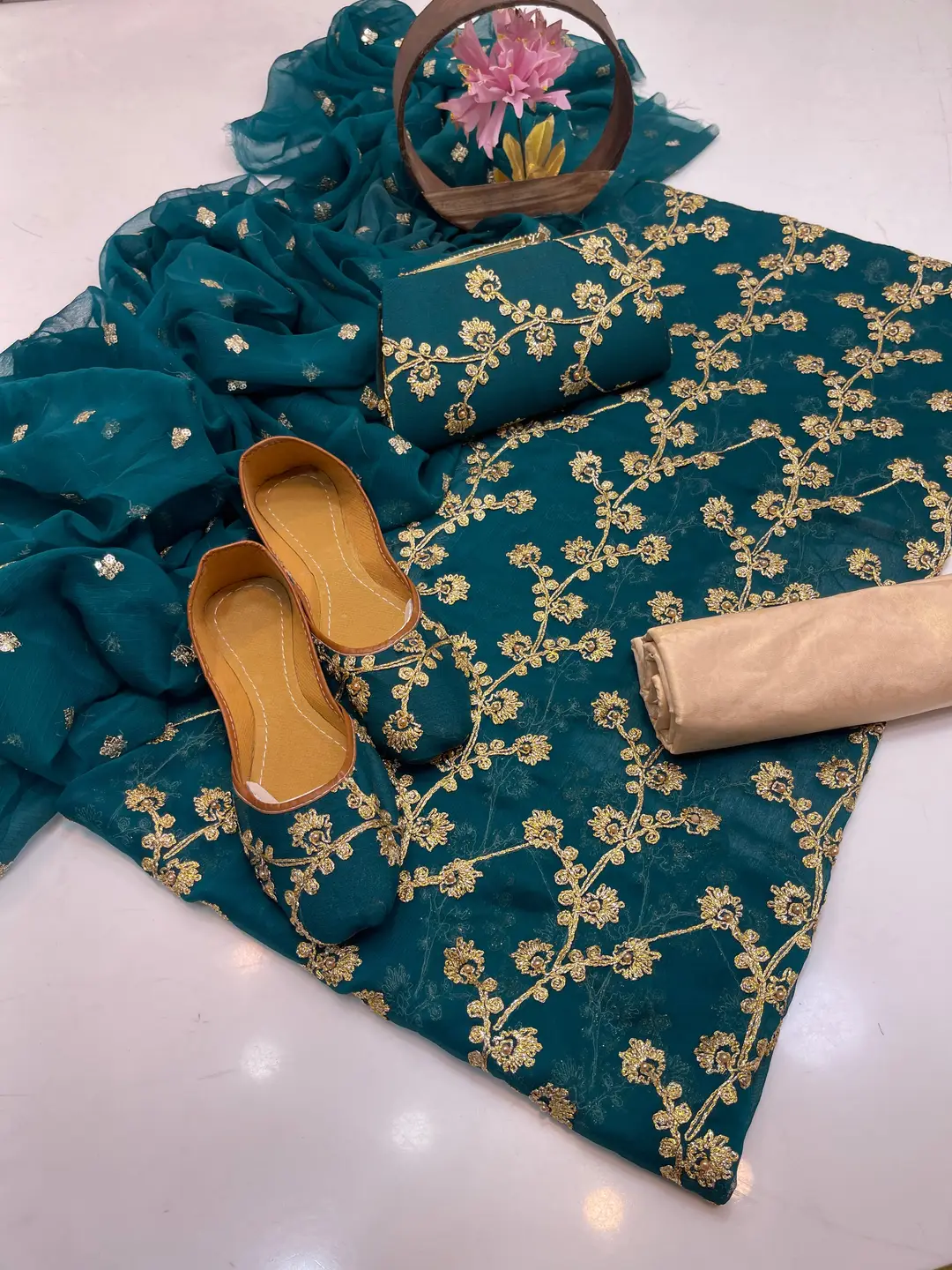 3 Pcs Women's Unstitched Embroidered Suit