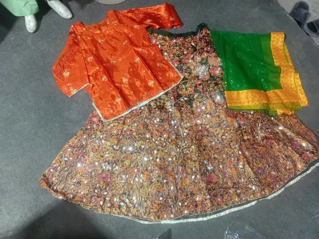 3 Pcs Women's Stitched Raw Silk Printed Lehenga Choli