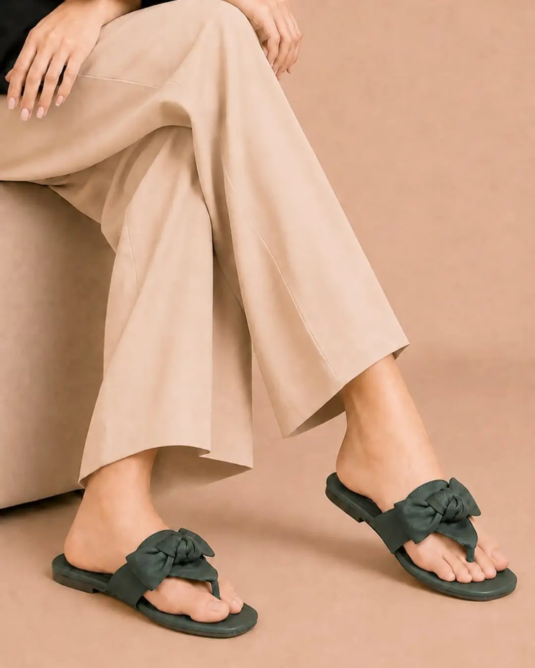Knotted Thong Flat - 081 - Khaii Green