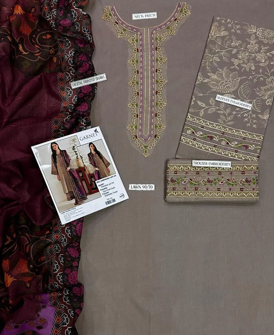 3 Pcs Women's Unstitched Embroidered Suit