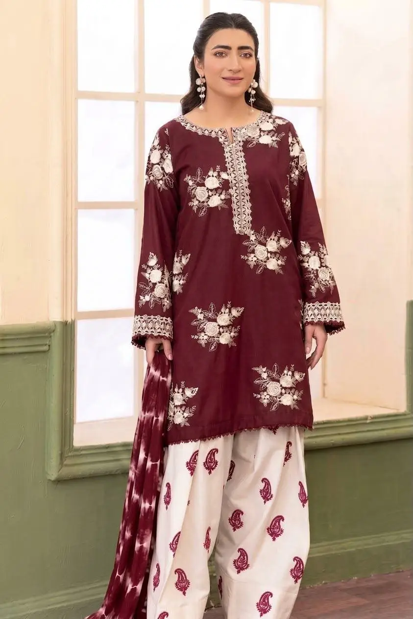 3 Pcs Women's Unstitched Embroidered Suit