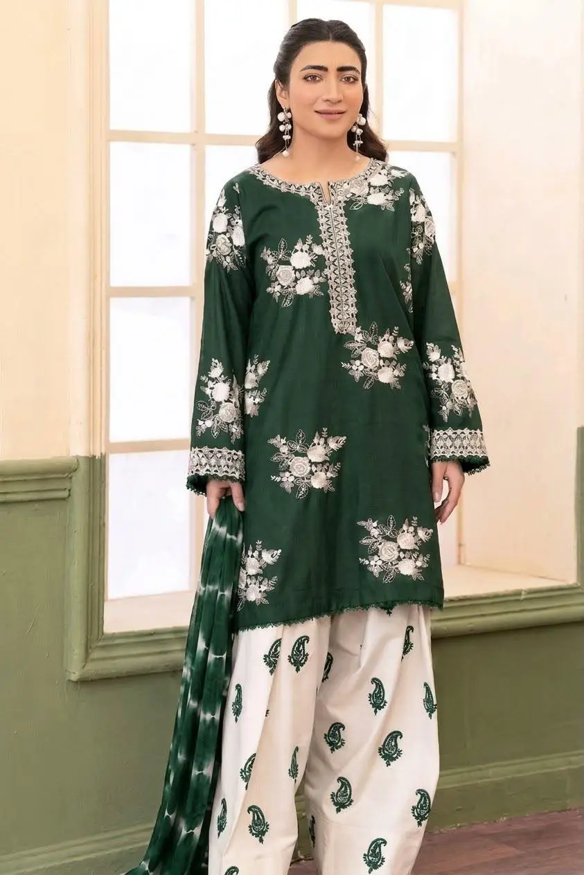 3 Pcs Women's Unstitched Embroidered Suit