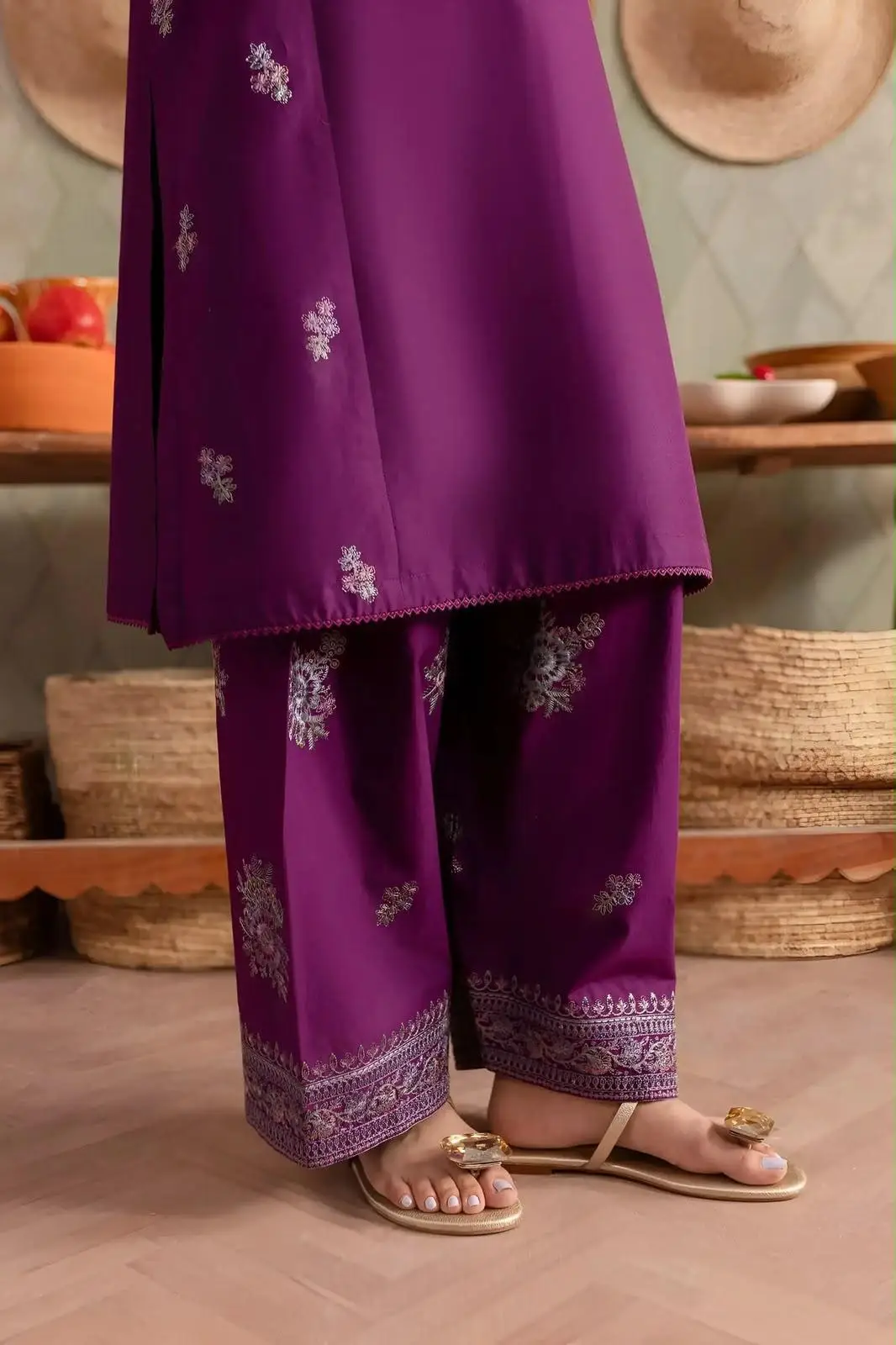 2 Pcs Women's Unstitched Embroidered Suit
