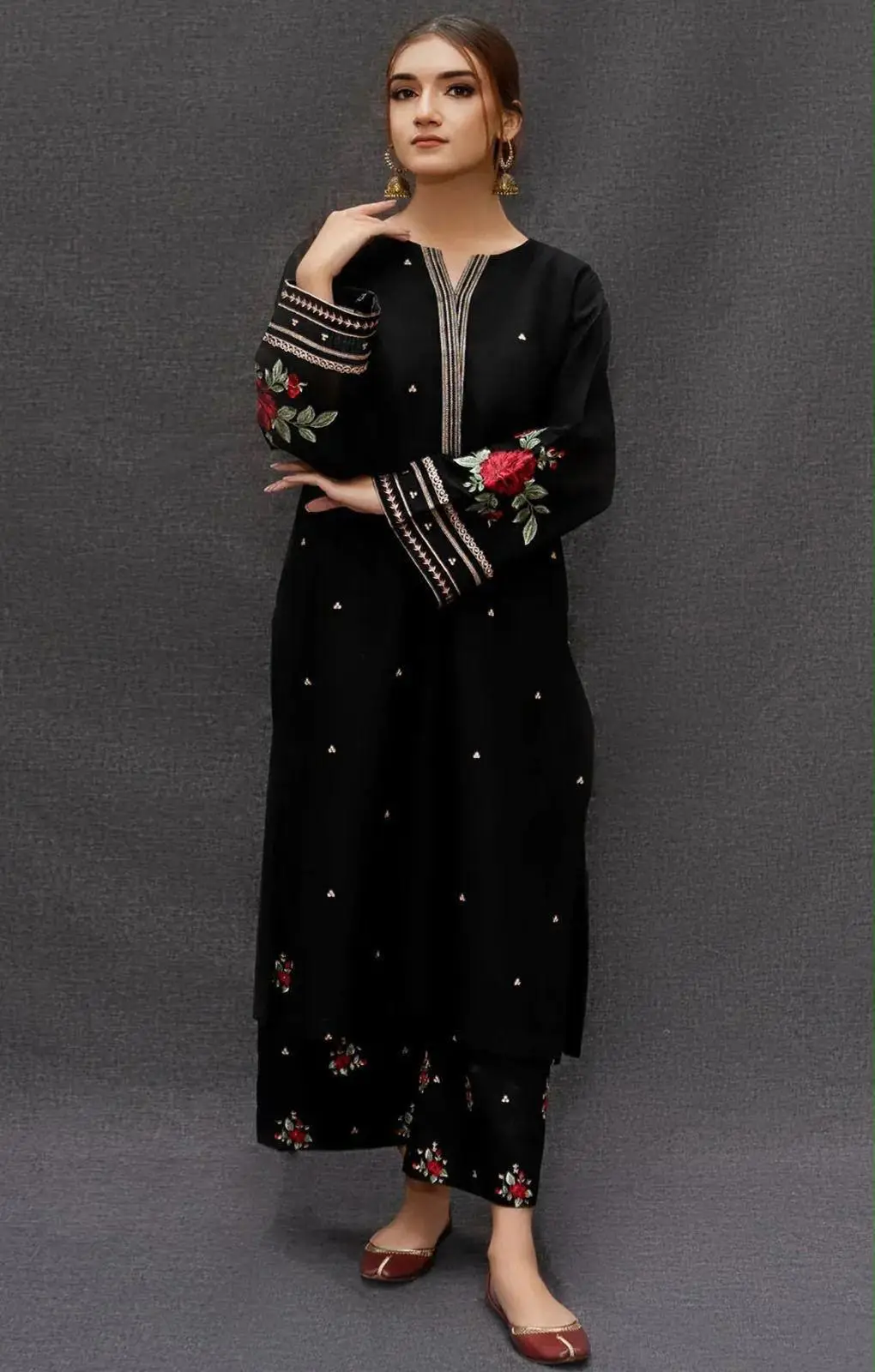 2 Pcs Women's Unstitched Embroidered Suit