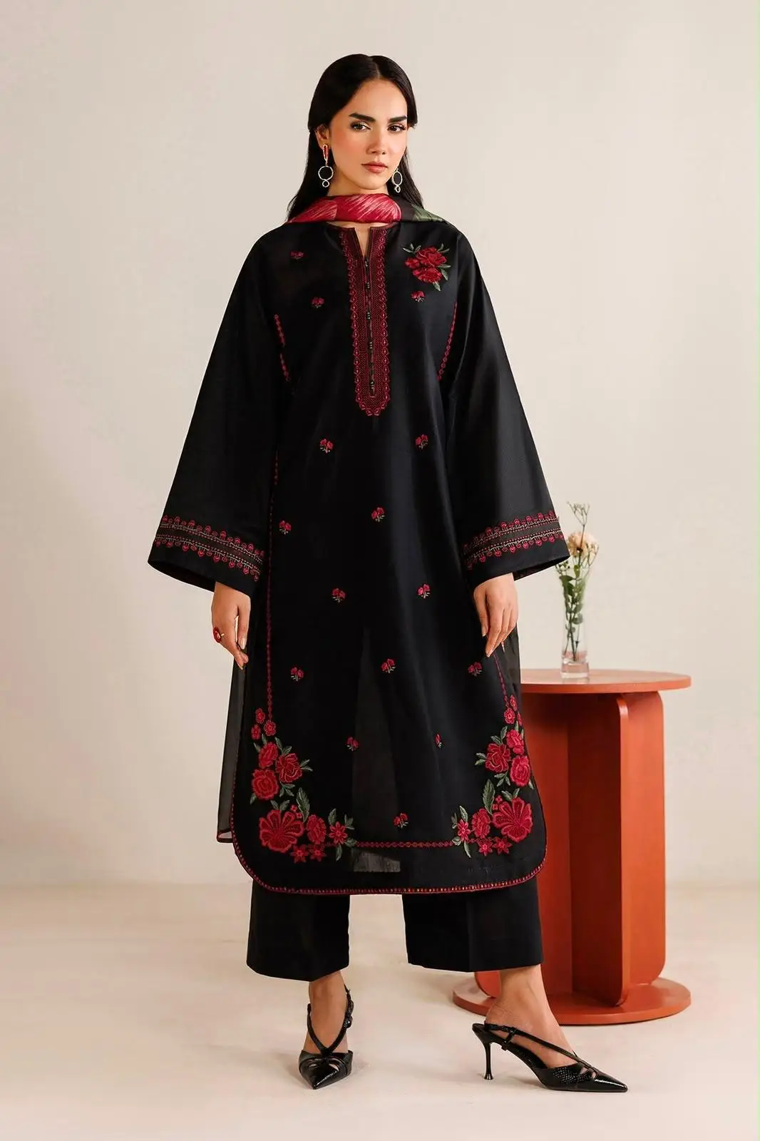 2 Pcs Women's Unstitched Embroidered Suit
