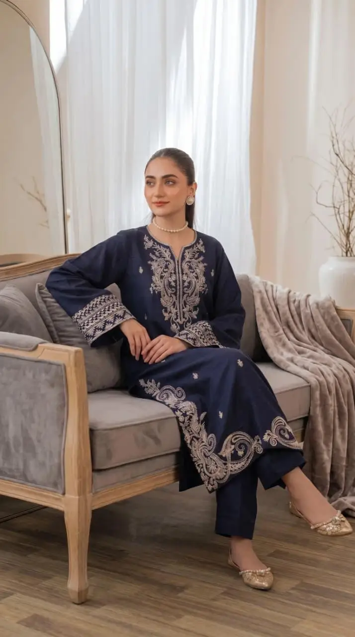 2 Pcs Women's Unstitched Embroidered Suit