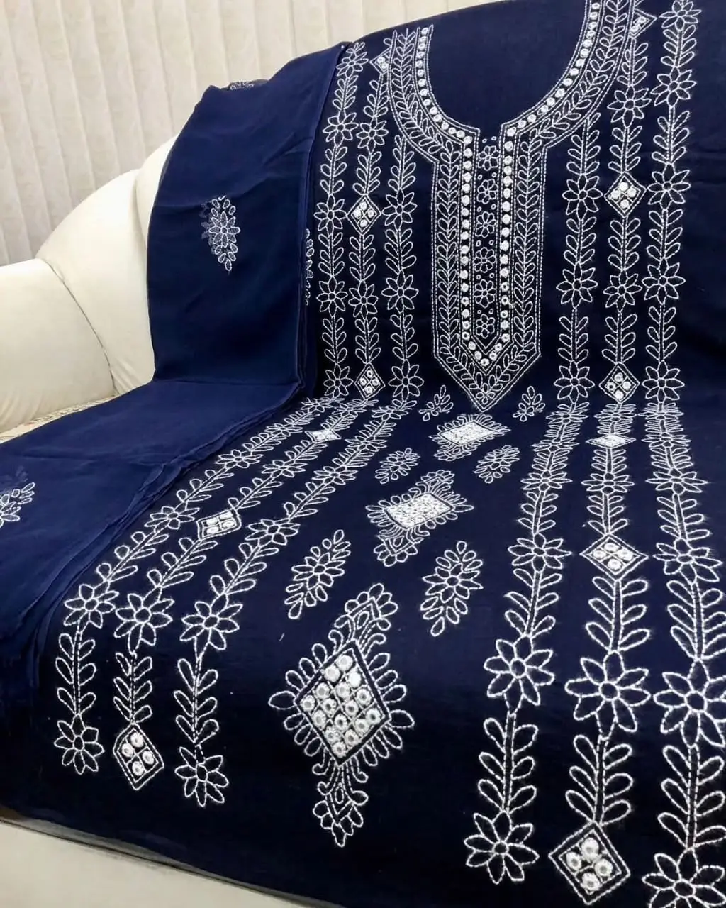 2 Pcs Women's Unstitched Sheesha Work Suit