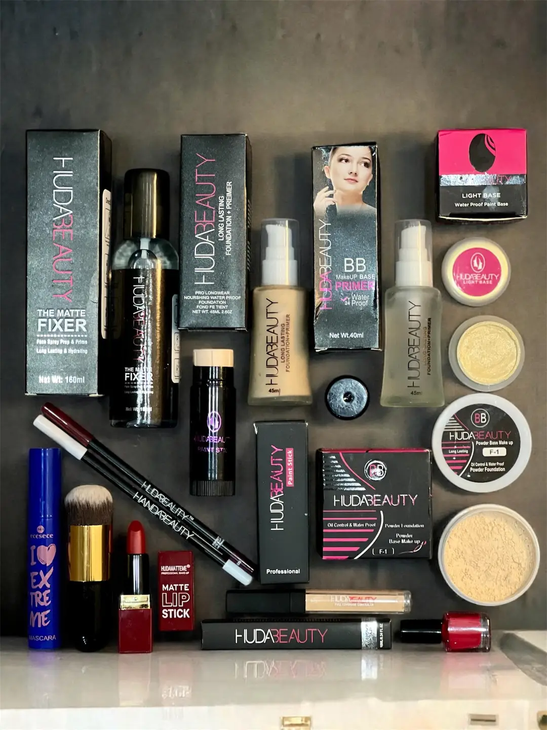 12 in 1 Makeup Deal