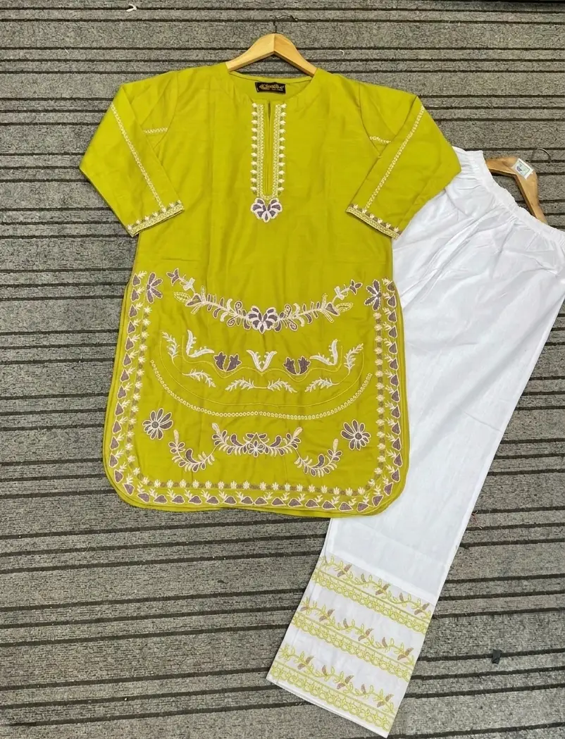 2 Pcs Women's Stitched Cotton Embroidered Co-Ord Set