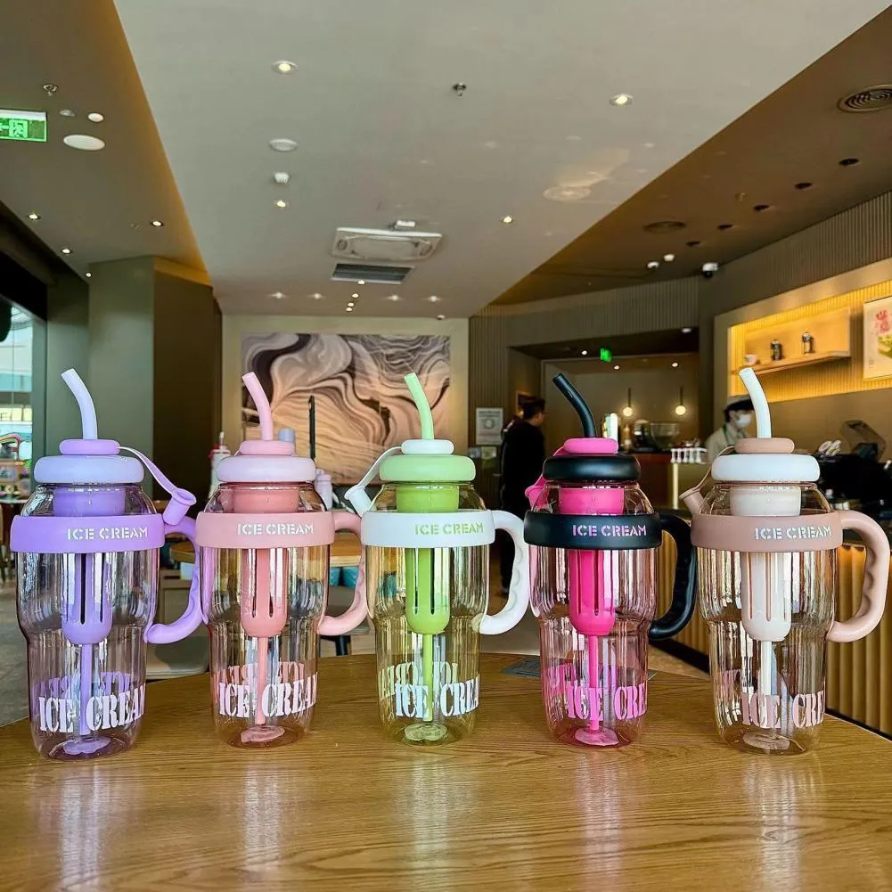 Insulated Water Bottle with Leak-proof Lid for Gym & Office Use