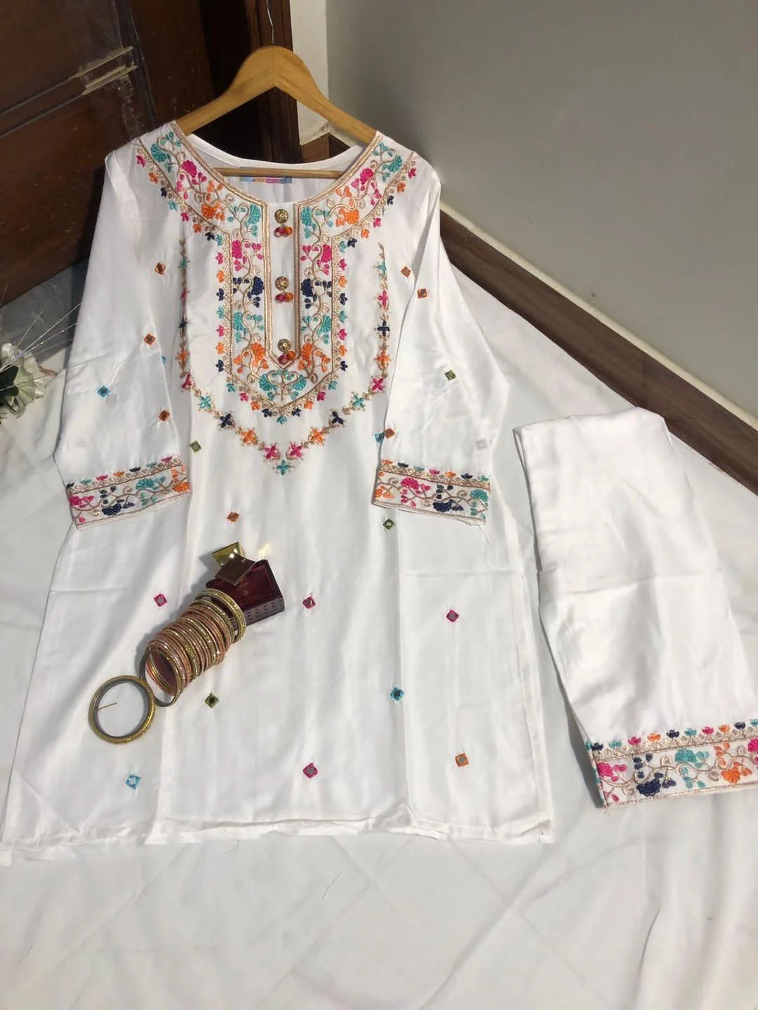 Chic White Embroidered Linen Shirt and Trouser Set for Women