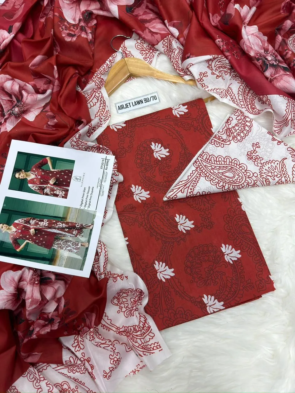 Red Digital Print Lawn 3Pcs Set