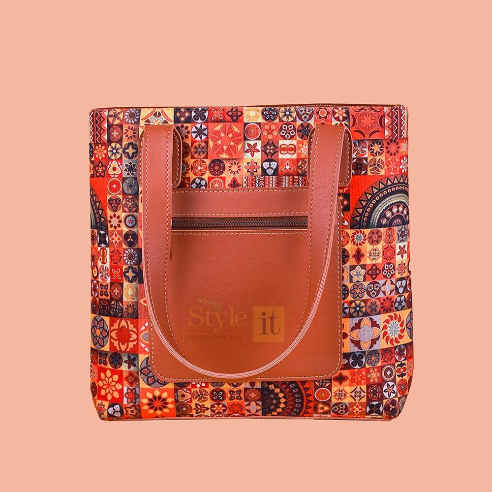 Stylish PU Shoulder Bag for Women with Zipper Closure