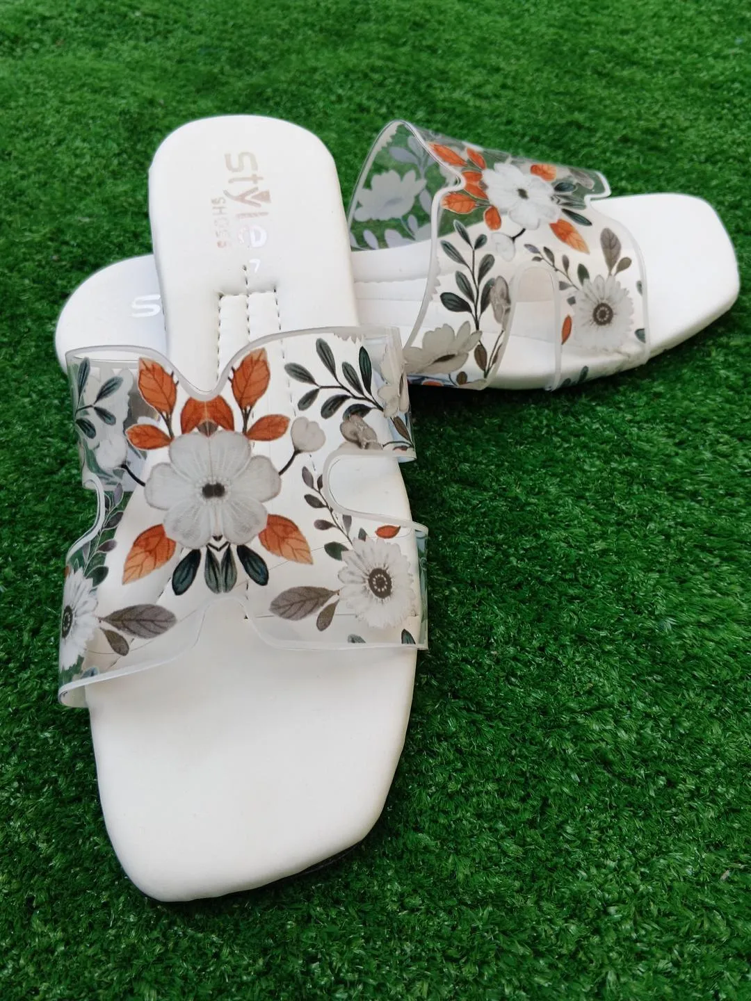 Women's Floral Flat Sandals for Summer Walk