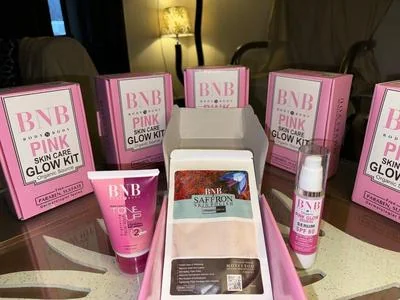 Pink Glow 3 in 1 Skincare Bundle for Glowing Skin thumbnail 2
