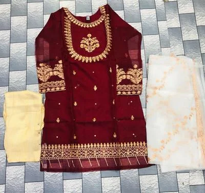 3 Pcs Women's Stitched Organza Embroidered Suit thumbnail 2
