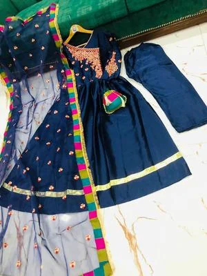 4 Pcs Embroidered Maxi Suit Set in Shamoz Silk for Women thumbnail 3