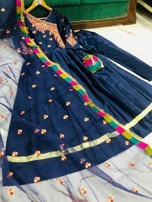 4 Pcs Embroidered Maxi Suit Set in Shamoz Silk for Women thumbnail 4